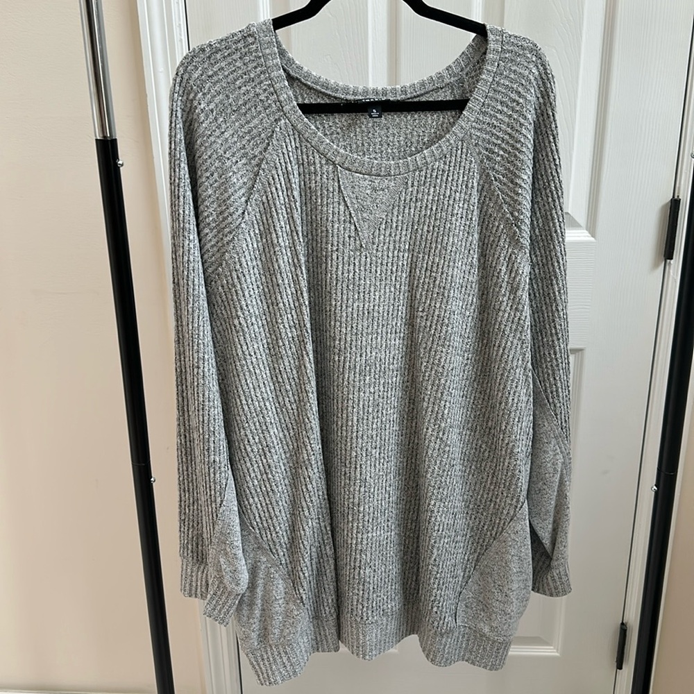 Light weight Torrid 5 sweater